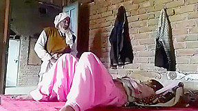 Sex – Baba Fucking A Beautiful Chubby Village Aunty
