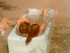 Sex outdoor on bathub