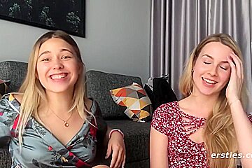 Sexy Amateur Babes Take Turns On Each Other