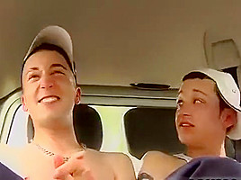 Sexy Boys Fuck Bare In The Car