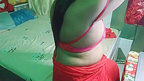 Sexy Hot Desi Village Aunty Bhabhi Web Cam Video Call With Strenger In Nude Show  Open Cloth Slowly