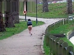 Sexy Stroll 5