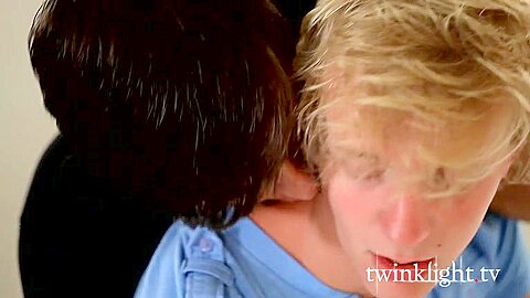Sexy Tanner Claims Evan's Twink Ass - Evan Lee And Tanner Kinsington