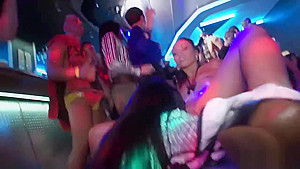Sexy babes at the club eat pussy