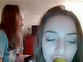 Sexy girls on webcam not showing