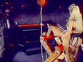 Sexy lesbian babes rinsing ass