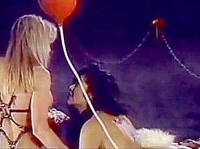 Sexy lesbian babes rinsing ass