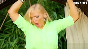 Sexy slut gets peed on