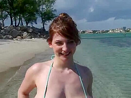 Sexytime in the Surf - Christymarks