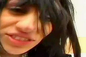 Shaved Arabik pussy from Egypt in hot porn movie