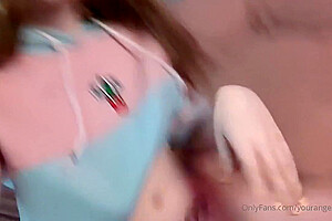 Shemale Tranny Enjoying Solo Masturbation