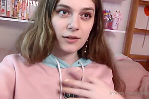 Shemale Tranny Enjoying Solo Masturbation