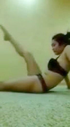 Sheraine Filipino Pornstar Hot Yoga In Morning