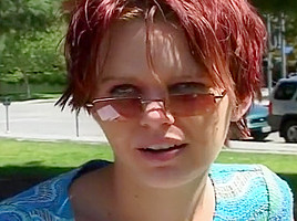 Short Haired Amateur in Glory Hole BJ