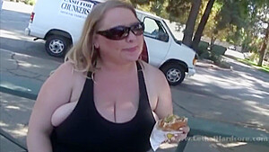 Sienna Hills In Bbw Engulfs Bbc In Her Tight Snatch