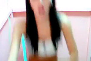 Skinny tranny Releases fine humongous goo