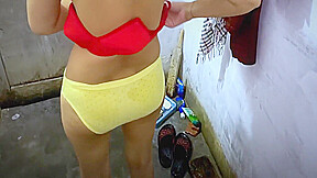 Slim Girl Aunty Changeing Clothes Nude Video In Bathroom