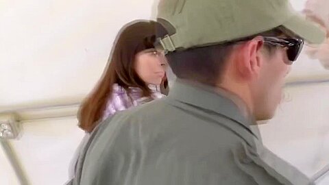 Slim teen 18+ Gets That Big Dick In The Pussy