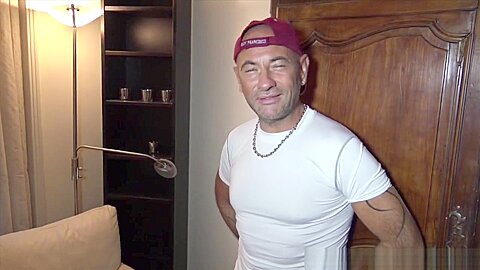 Slut with tatoos fucked barebakc by Arab xxl cok and jess - InterracialBarebackSex