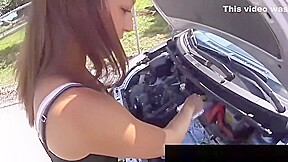 Sophia Torres deepthroat blowjob and rough outdoor sex
