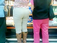 Spying for Mature's Ass (Video 1)