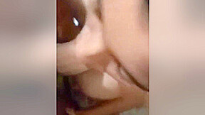 Sri Lankan Muslim teen 18+ Blowjob In The Toilet
