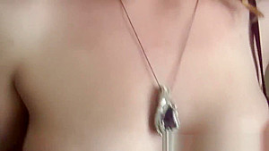 Stepdaughter gives head