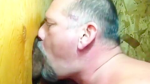 Straight cock needs head at gloryhole