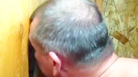 Straight cock needs head at gloryhole