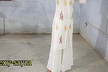 Strong Blow Of Cock Into Muslim Wife S Pussy