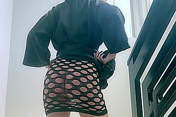 Sultry Long Legged Madame Viv In Heels Toys Her Amazing Swollen Clit On The Stairs