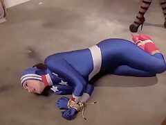 Superheroine Catfight