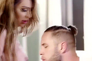TS Superstar Chanel Santini cums while getting anal