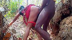 Tamil Bhabhi Ki Jangal Me Chudai Kiya