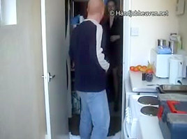 Tania gives a oral-service and cook jerking