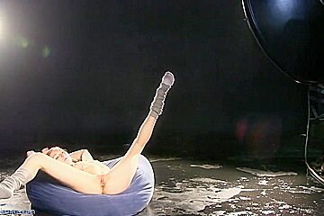 The Dancers Stunning Sexy Long Legs Spread Very Wide And Reveal Intimate Charms