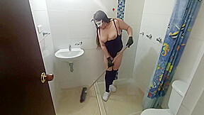 The Maid Practices How To Seduce The Boss