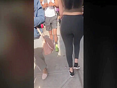 Thick ass Latina black leggins on street