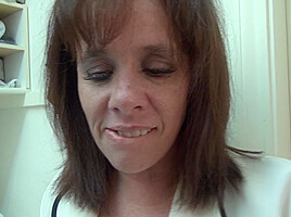 This Very Naughty Step mom Loves Getting Wet In The Laundry Room - MatureNL