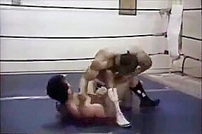 Thug Destroys Muscle guy