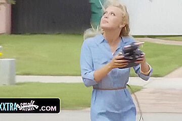 Tight Blonde teen 18+ With Blue Eyes Stuffed With Cock