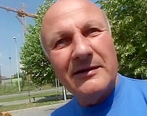 Time to piss- 2 #grandpa #old man