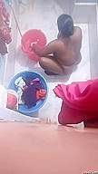 Today Exclusive- Desi Bhabhi Bathing Record By