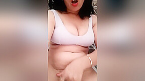 Today Exclusive- Horny Bhabhi Showing Her Boobs And Pussy