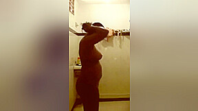 Today Exclusive- Sexy Mallu Girl Bathing