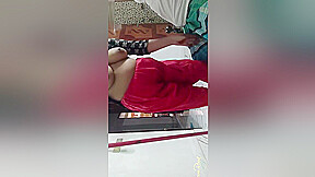 Today Exclusive-desi Bhabhi Give Handjob