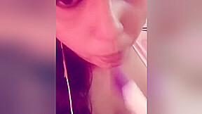 Today Exclusive-horny Desi Girl Showing Her Boobs And Pussy