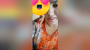 Today Exclusive-paki Girl Shows Her Boobs
