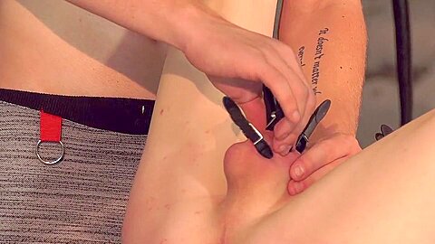 Totally Using The Twink Boy Part 2 - Avery Munroe & Leo Ocean