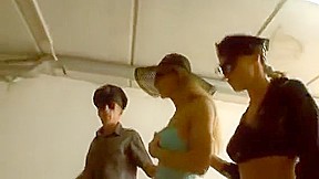Tranny in corset adores mad sex